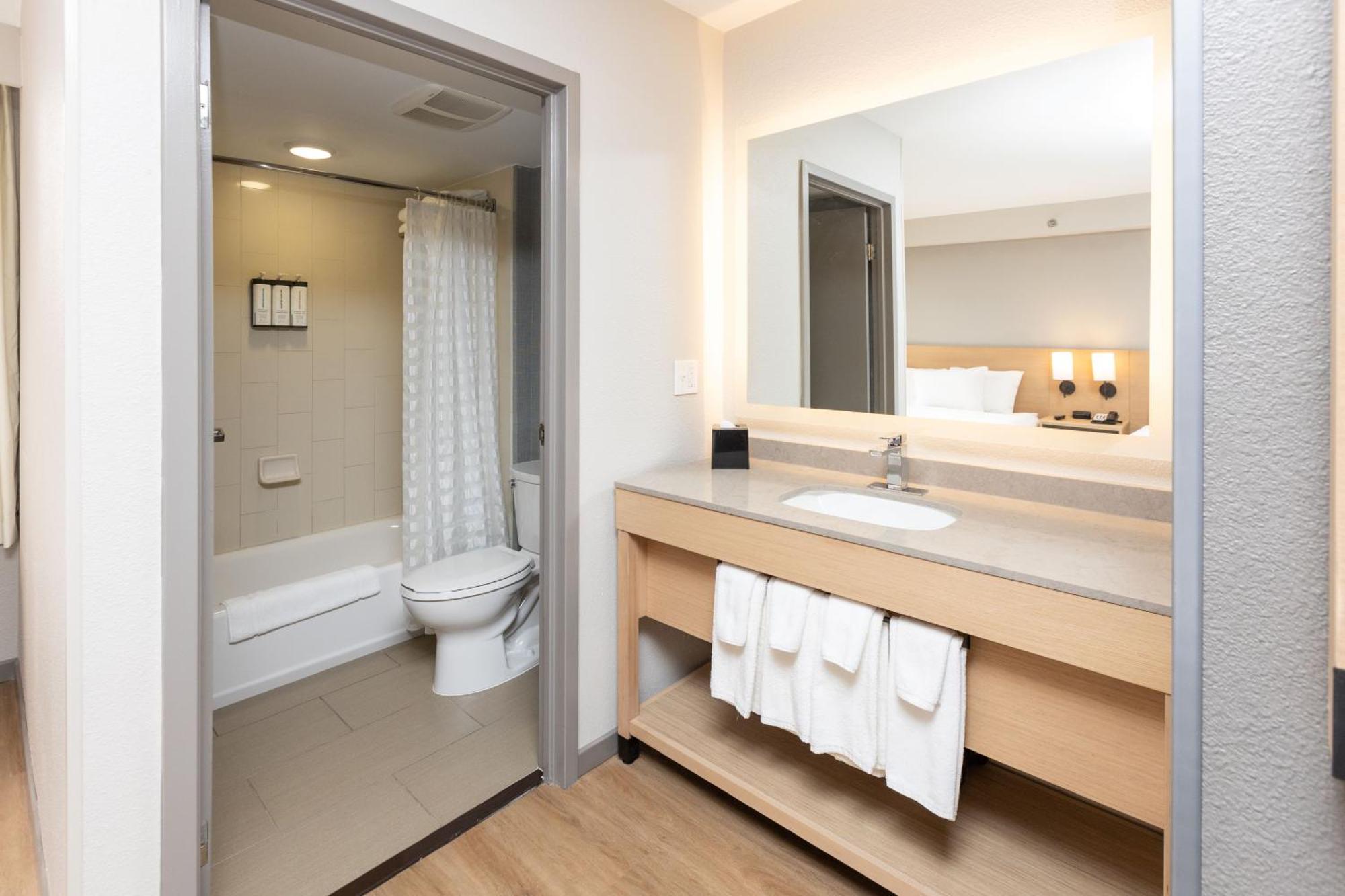 Hyatt Place Charlotte Arrowood Buitenkant foto